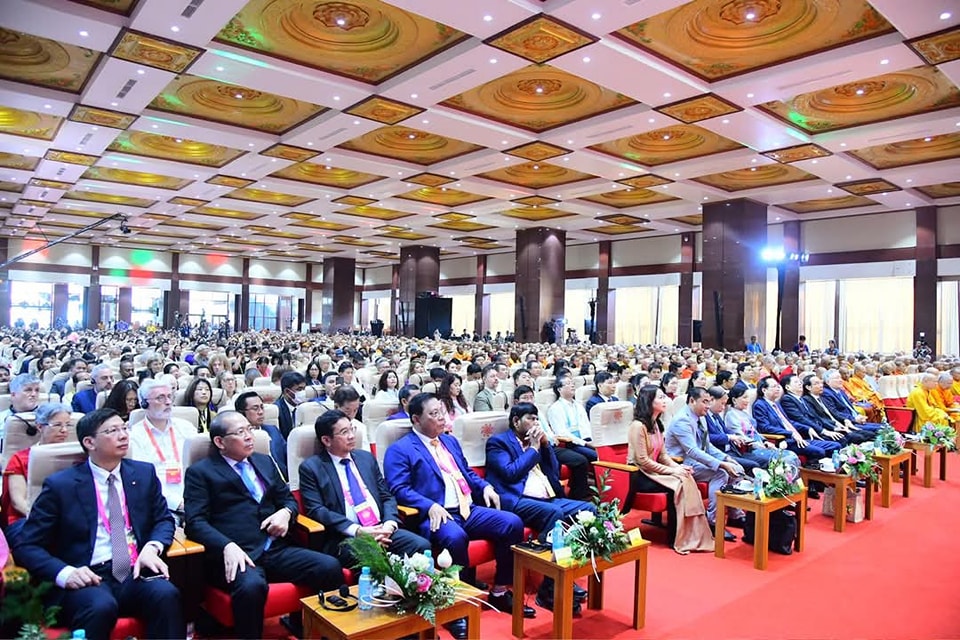 bemacvesak2025_vesak2025_nguoiphattu_com_vesak (25).jpg